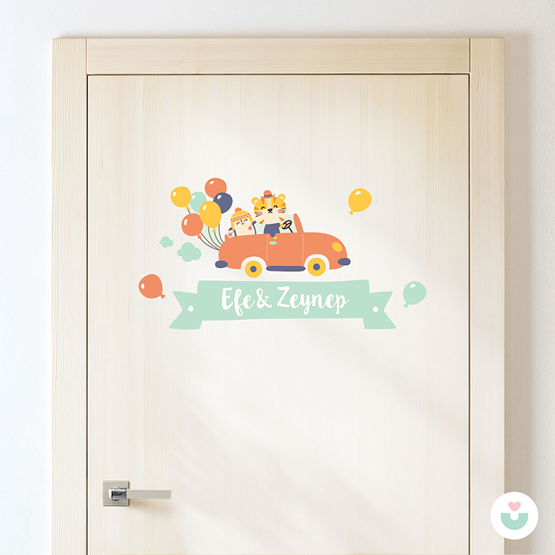 Kırmızı Arabamız İsme Özel Duvar Sticker - 1