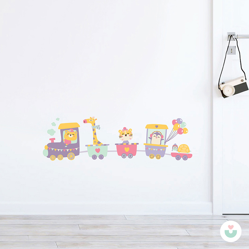 Sevimli Tren Yolculuğu Duvar Sticker - 2
